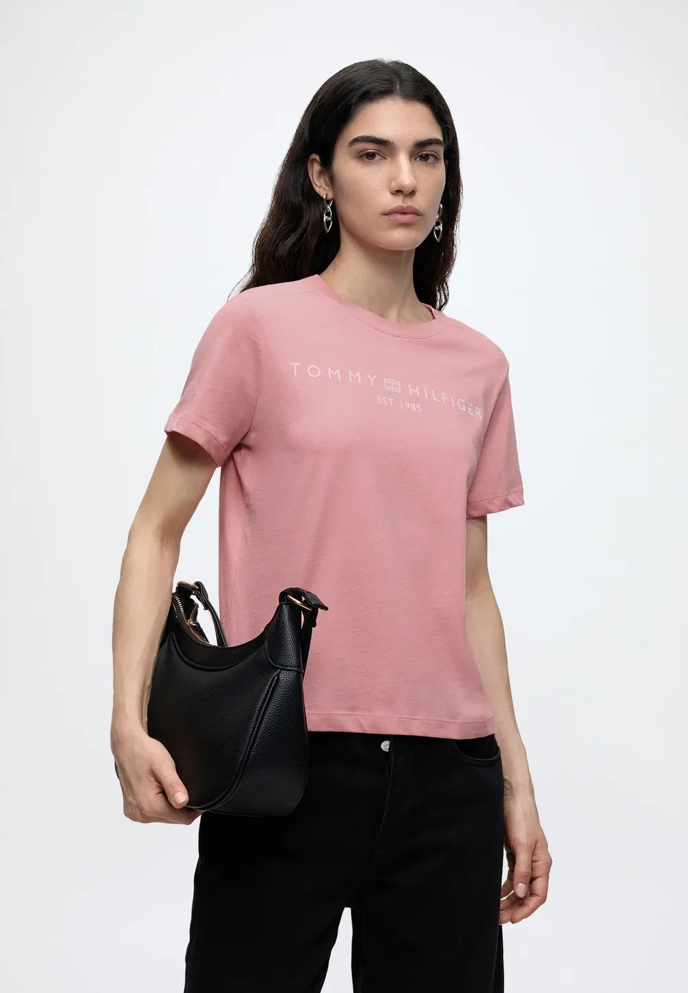 Логотип корпорации - базовая футболка Tommy Hilfiger, Carnation Pink — фото 4