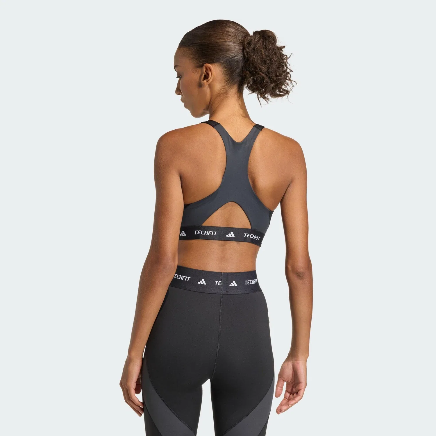 Женский спортивный бюстгальтер Techfit Workout Color Block, Adidas, Черный / Карбоново-Серый — фото 3