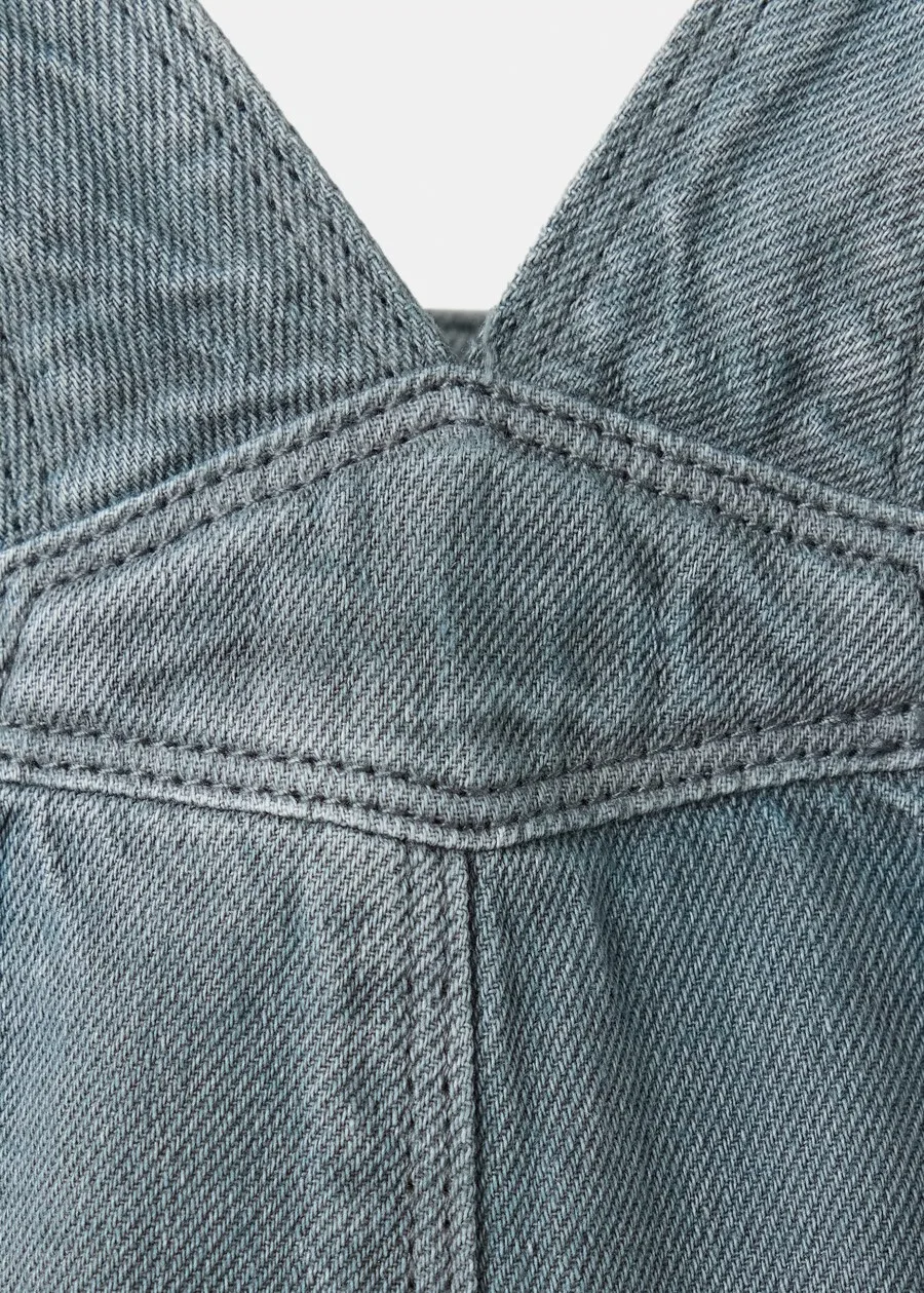 Детский свободный комбинезон MANGO KIDS 'PINE' из синей джинсовой ткани — фото 4