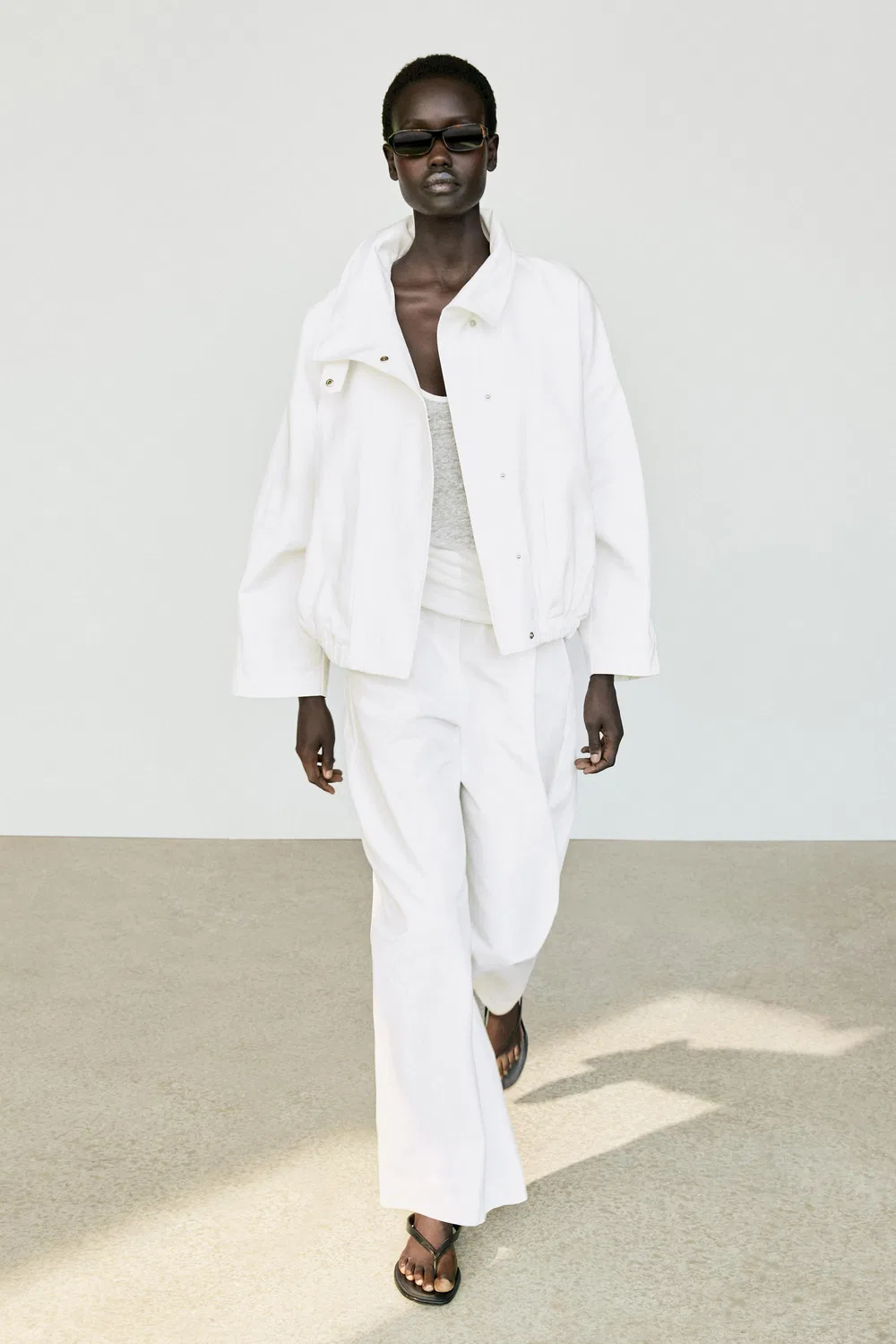 Куртка боम्बर Massimo Dutti, хлопковая, белая — фото 2