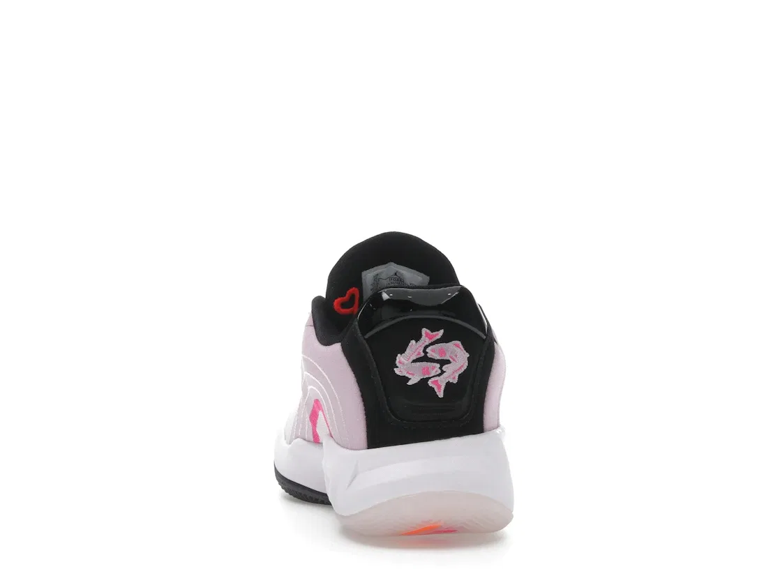 Детские кроссовки для мальчиков с принтом Jordan Luka 4 Jordan, Light Arctic Pink/Black/Opti Yellow/Laser Orange — фото 4