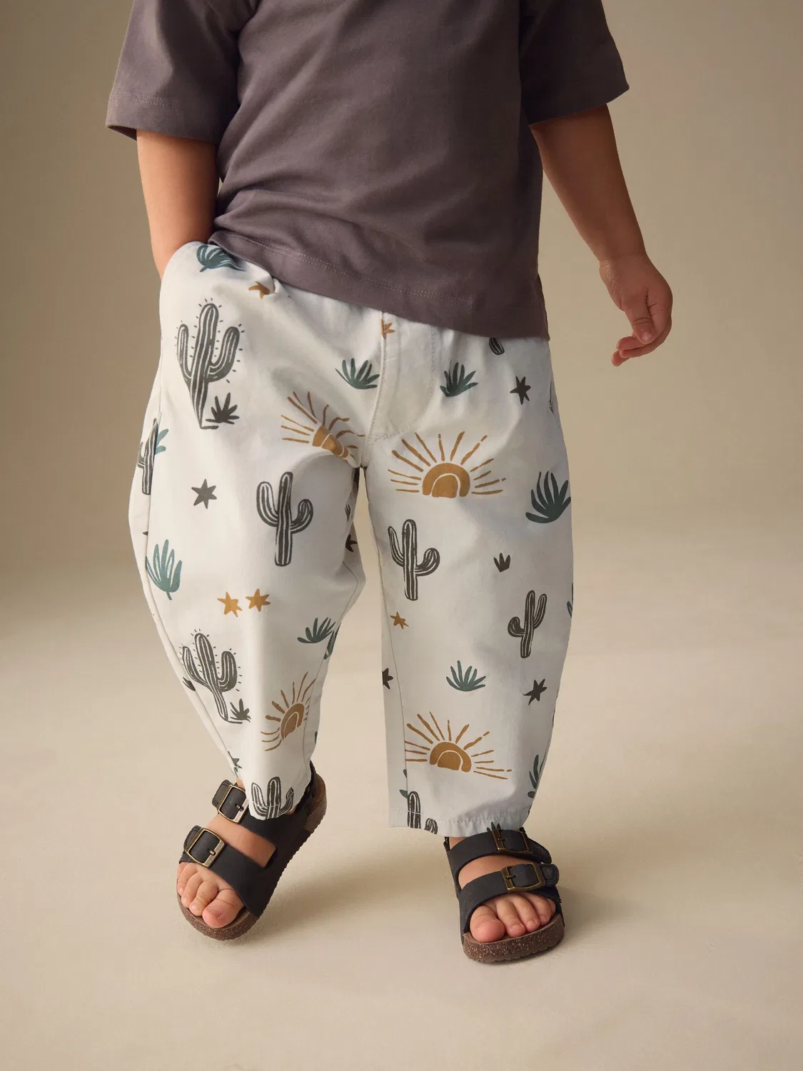 Штаны-бананы Neutral Cactus Print Next, нейтральный