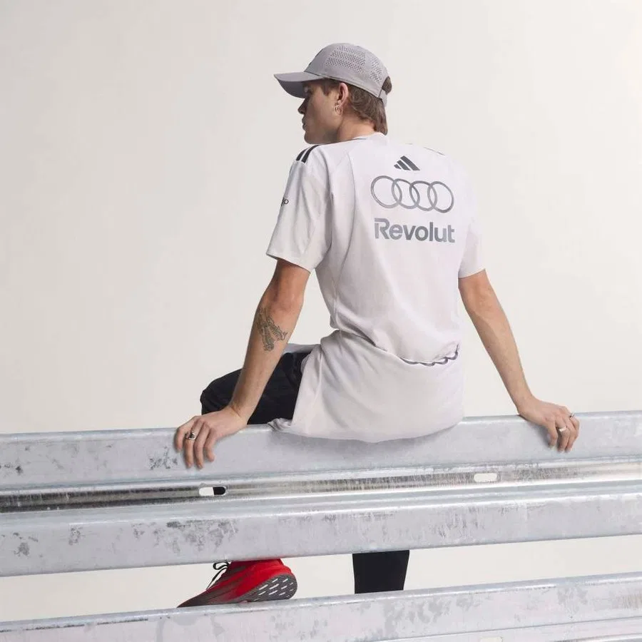 Мужская футболка с коротким рукавом adidas KE7324, Белый — фото 3