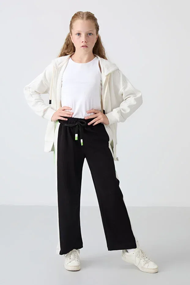 Детские спортивные штаны для девочек с широкими штанинами Black Slit Detailed Wide Leg Girls' Sweatpants With Pockets Tommy Life, Black
