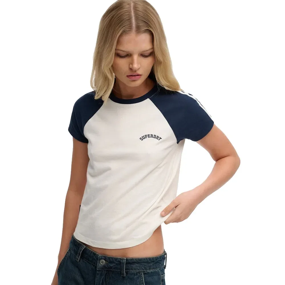 Женская футболка с коротким рукавом Essential Logo Retro Superdry, White — фото 3