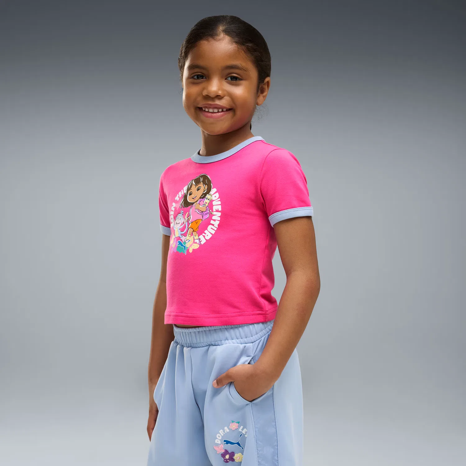 Узкая футболка с контрастной отделкой для маленьких детей Puma X Dora The Explorer, Pink Opal