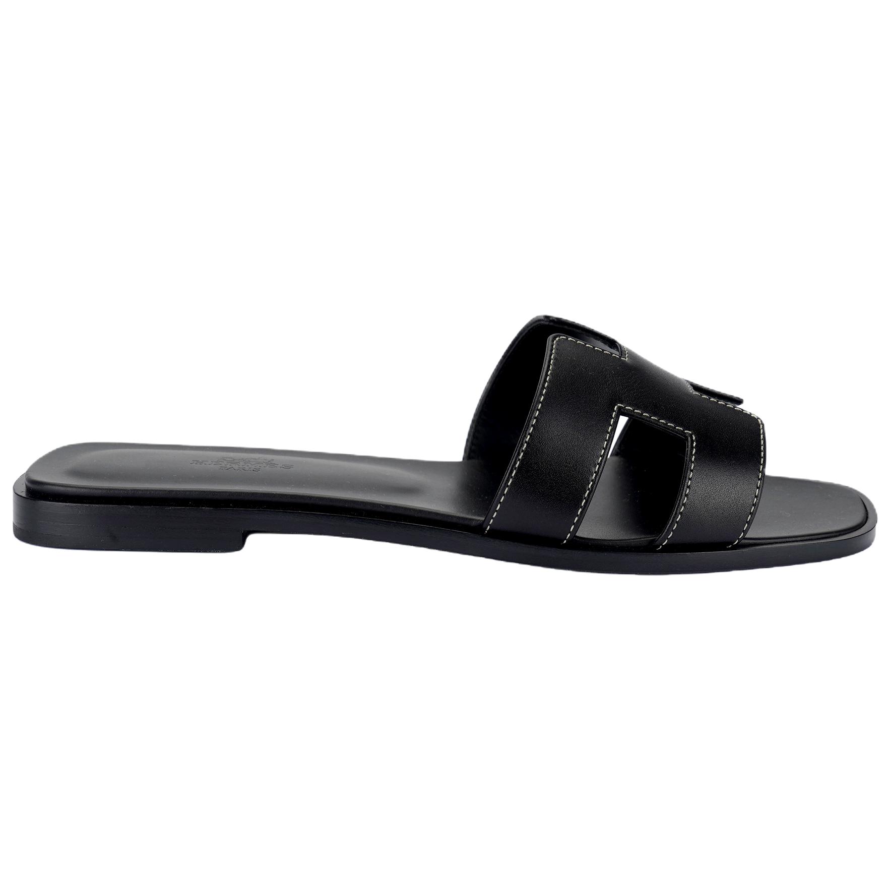 Сандалии Hermes Oran Nior Box Calfskin Leather, черный (Размер 38)