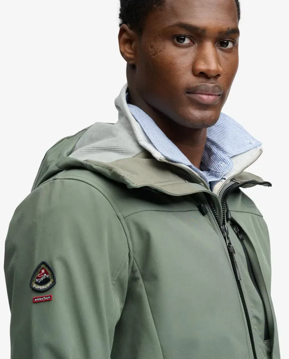 Мужская куртка Softshell Trekker с капюшоном Superdry, Verde — фото 3