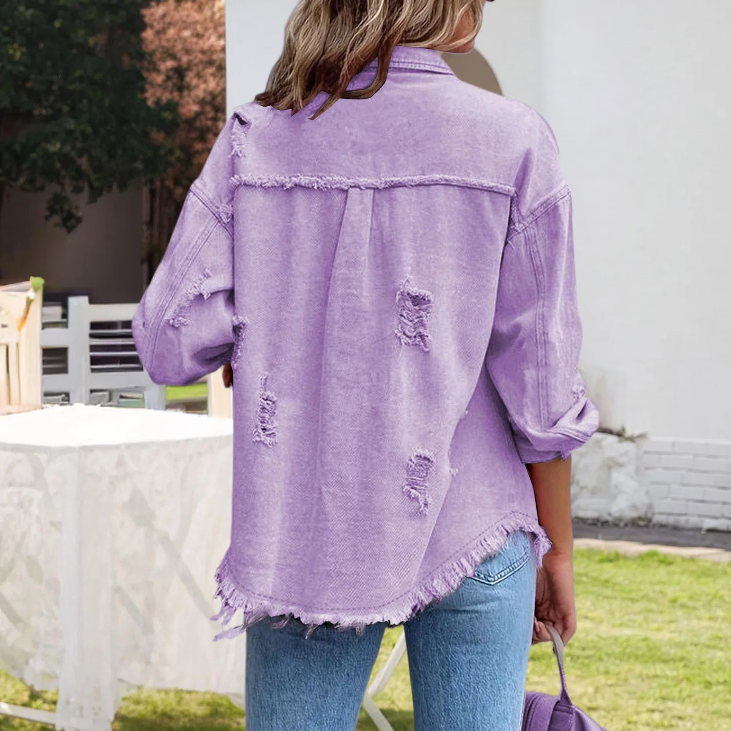 Женская джинсовая куртка oversize с бахромой, Viola — фото 3