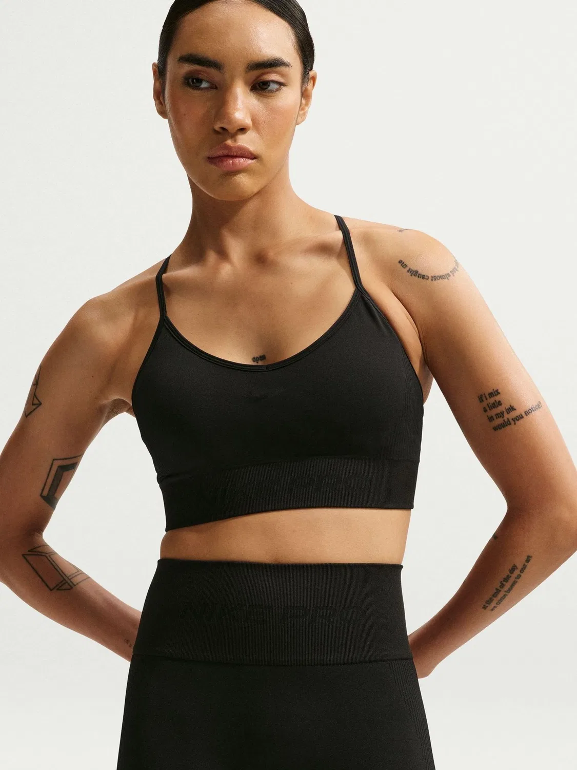 Велосипедки Nike Pro Seamless Dri-FIT High-Waisted, черный — фото 3