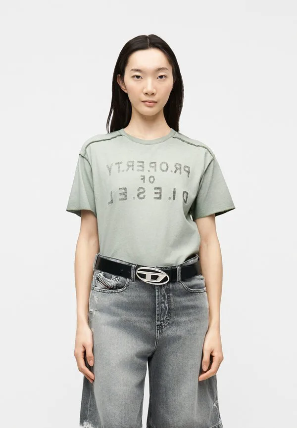 

Футболка с принтом "ily" Diesel, Black, Черный, Футболка с принтом "ily" Diesel, Black