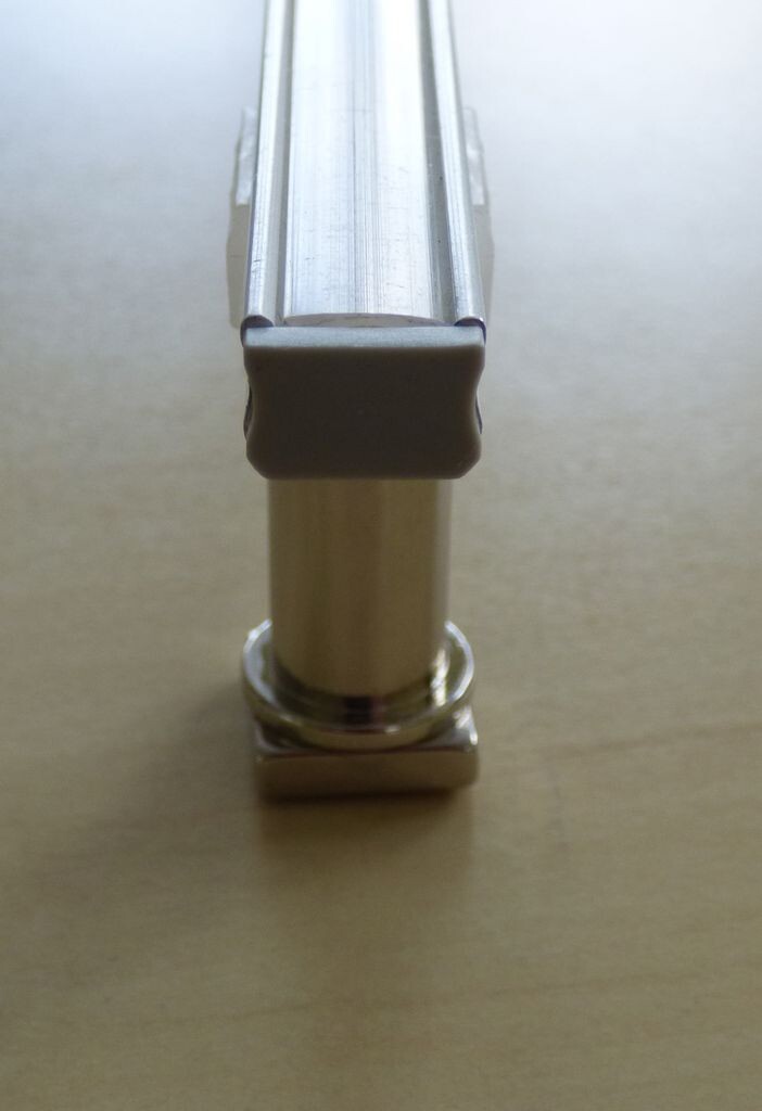 

10004 LED Rail-10-Light Design 1м x 8 x 12 мм светильник 9Вт желтый Xenon