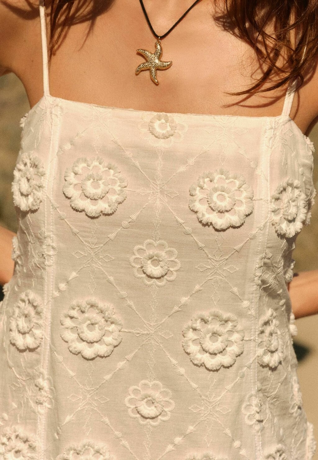 

Дневное платье EMBROIDERED REGULAR FIT Next, кремовый
