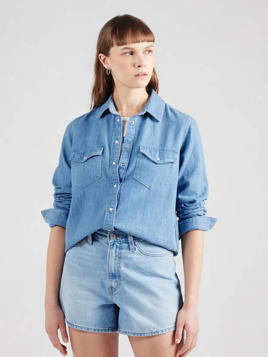 Блузка LEVI'S "Iconic Western Shirt" из синего денима — фото 4