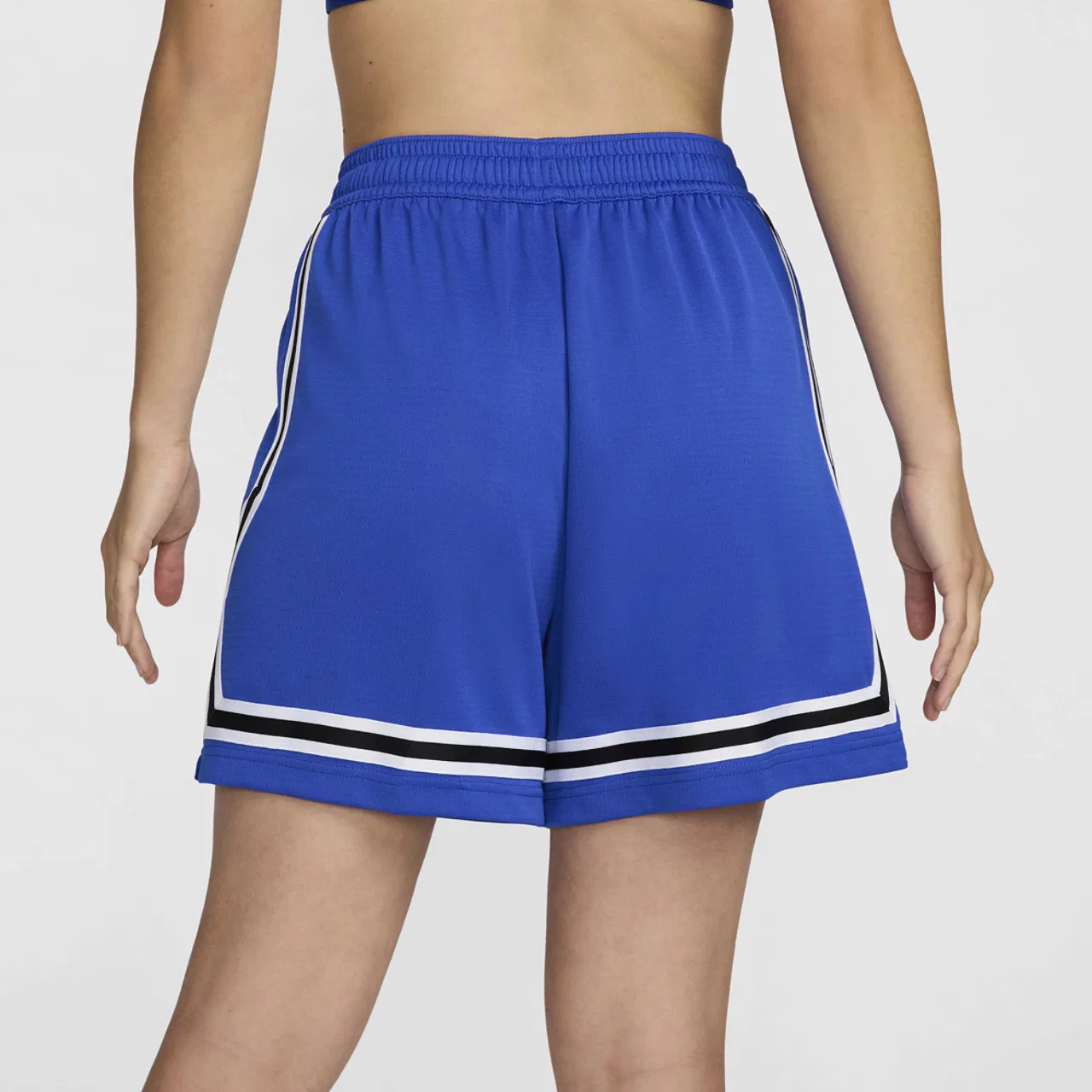 Шорты для женщин Dri-FIT Crossover 5" Nike, цвет Hyper Royal/Black/White — фото 2
