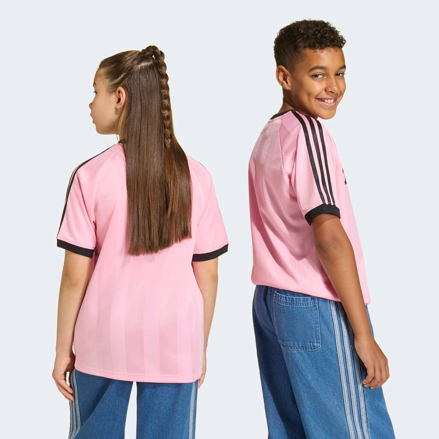 Футболка Adidas Originals розового цвета — фото 4