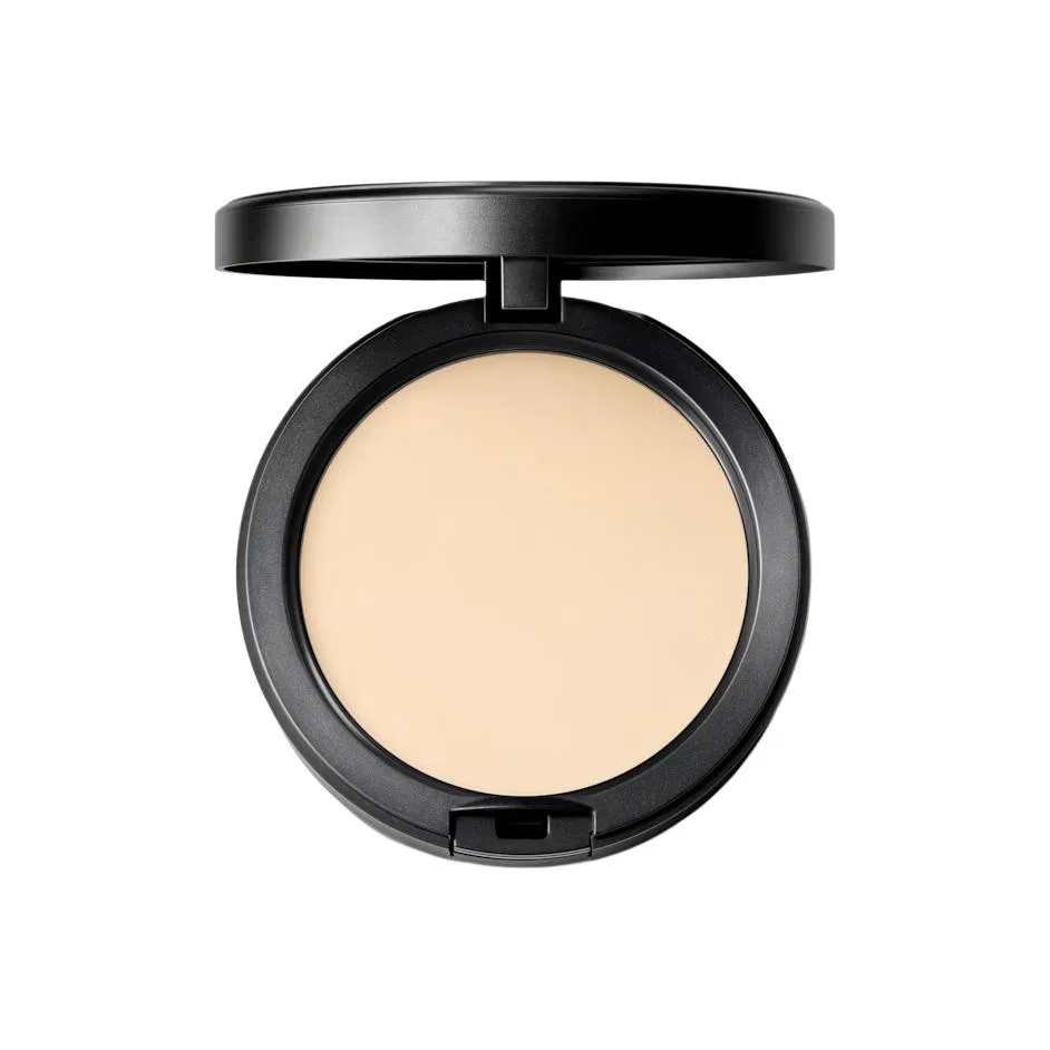 Женская компактная пудра MAC Big Black Cake Clear Powders, 12 г, оттенок NC5