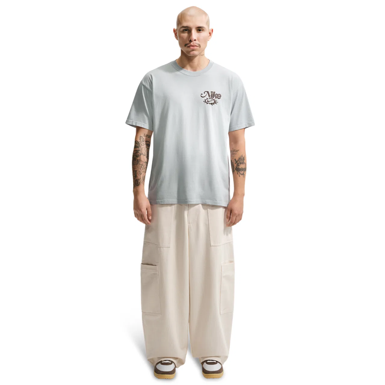 Футболка мужская омбре Nike NSW Dunk Dip Dye Loose Tee, цвет Pure Platinum/Wolf Grey — фото 3