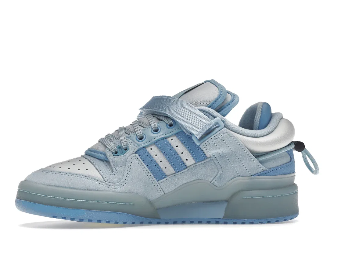 Детские кроссовки Lifestyle с дизайном Bad Bunny Adidas Forum Buckle Low, Blue Tint/Light Blue/Clear Blue — фото 3