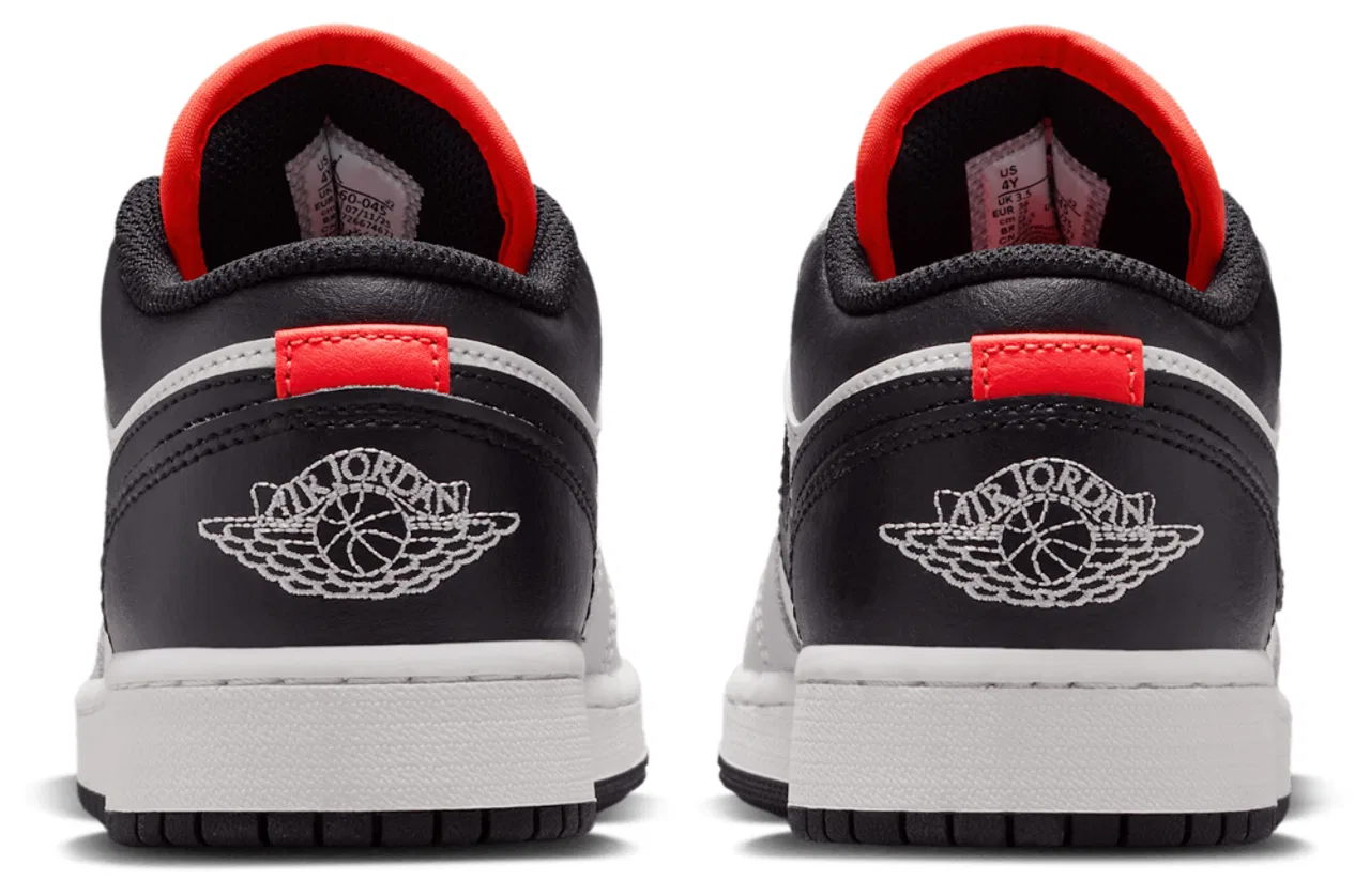Кроссовки для мальчиков AJ 1 Low Jordan, цвет Black/Black/Summit White — фото 3