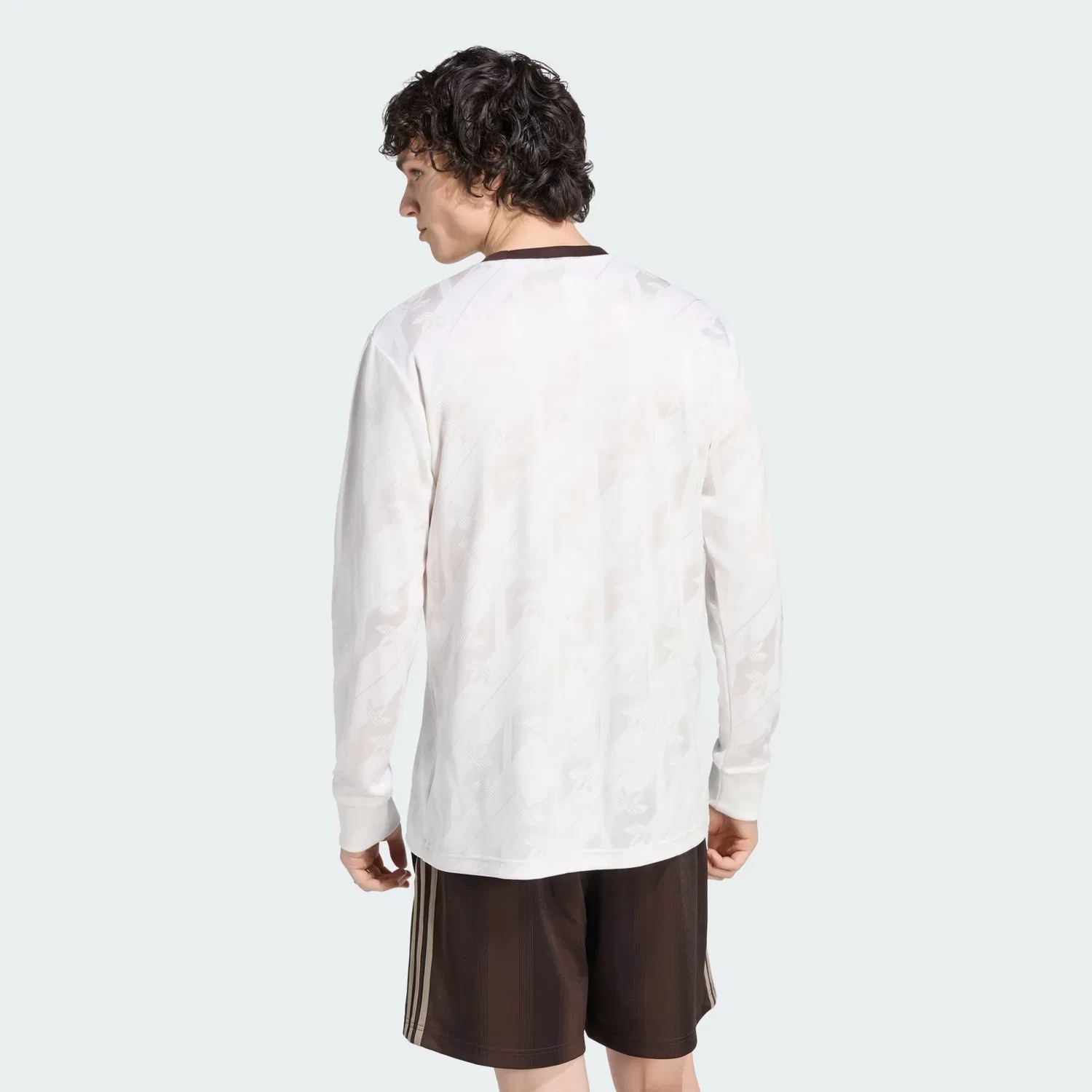 Мужская футболка-джерси с длинным рукавом и жаккардовым узором Jacquard Trefoil Longsleeve Adidas Originals, Cloud White — фото 3