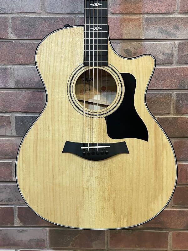 

Тейлор 424ce LTD 2022 Taylor