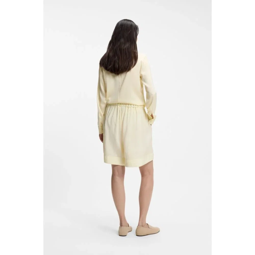 Женские шорты-бермуды широкие с эластичным поясом BOSS, Light Beige — фото 4