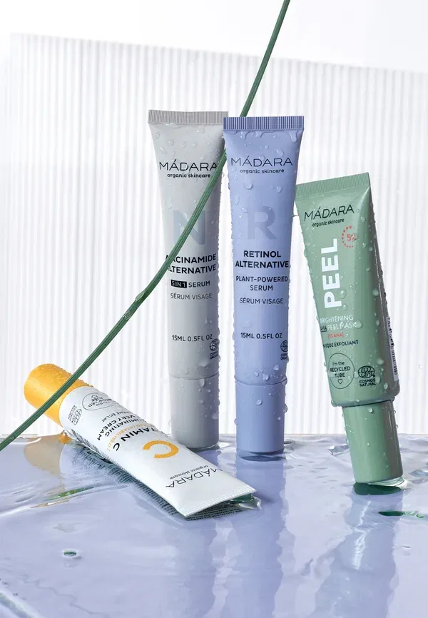 Набор косметики Botanic activist 4-step mini renewal routine set MáDara — фото 4