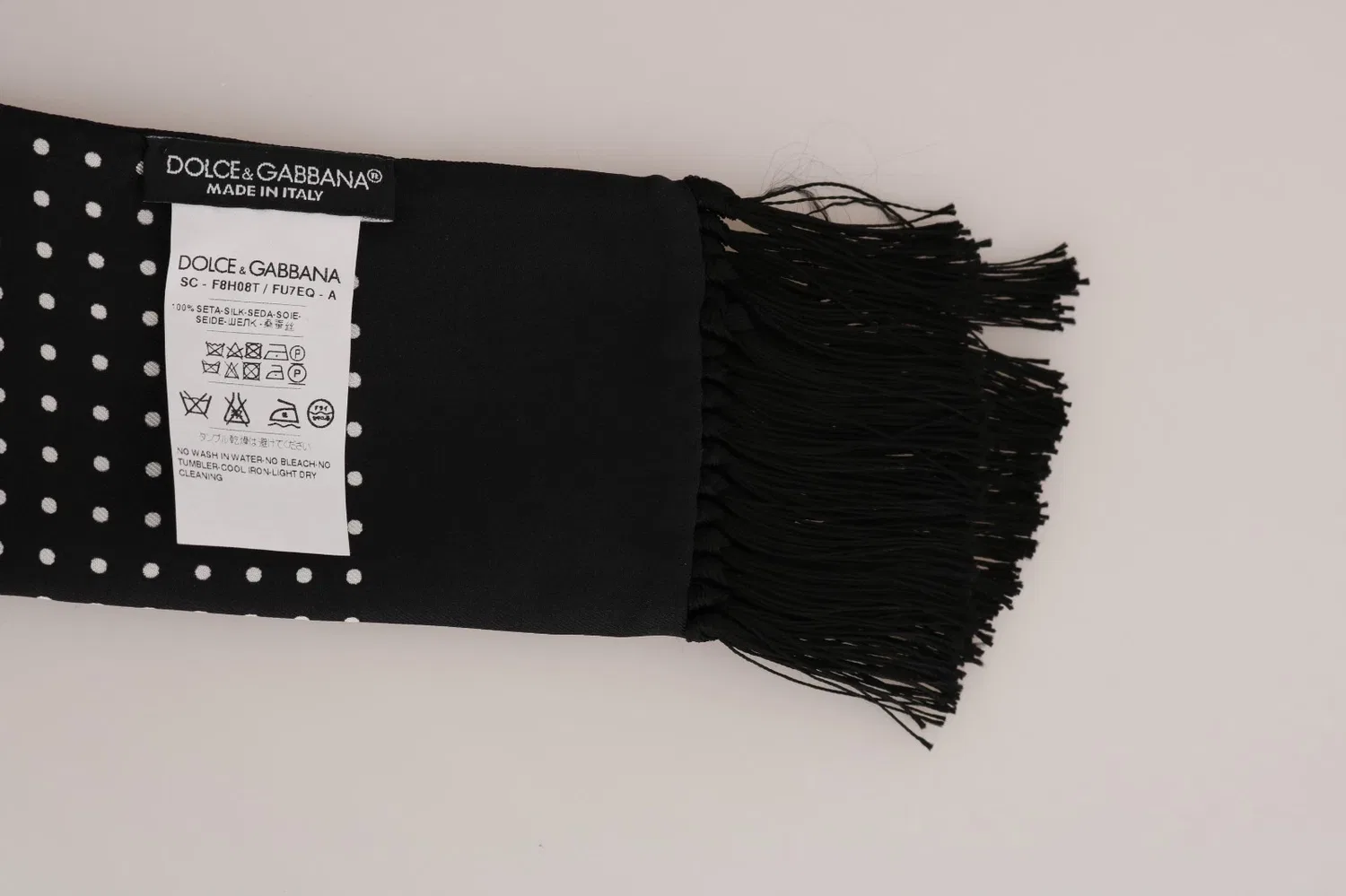 Женская футболка с шелковым шарфом White Cotton Black Silk Scarf Top Dolce & Gabbana, White