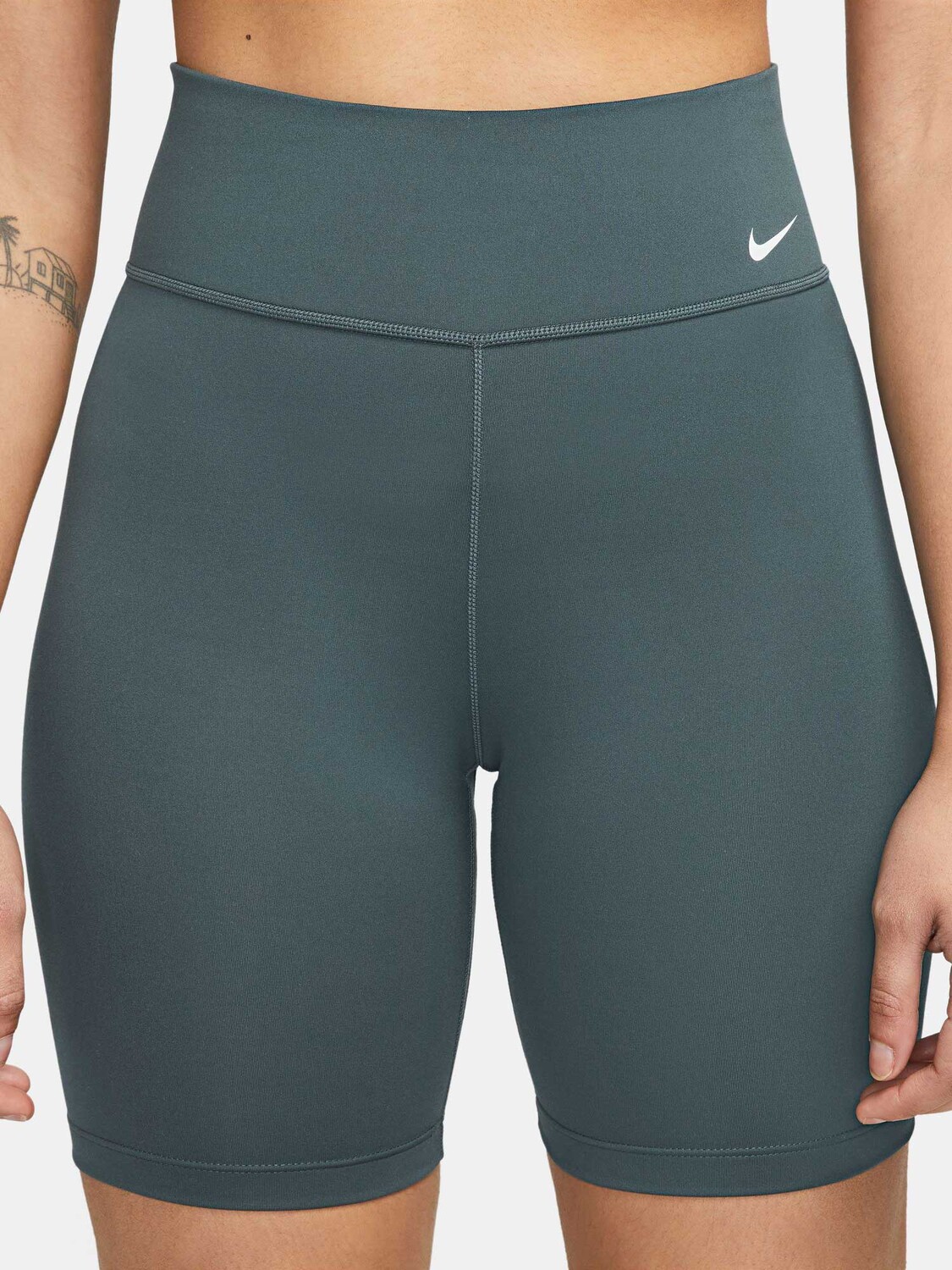 

Тайтсы Nike W NK ONE DF MR 7IN SHRT, зеленый