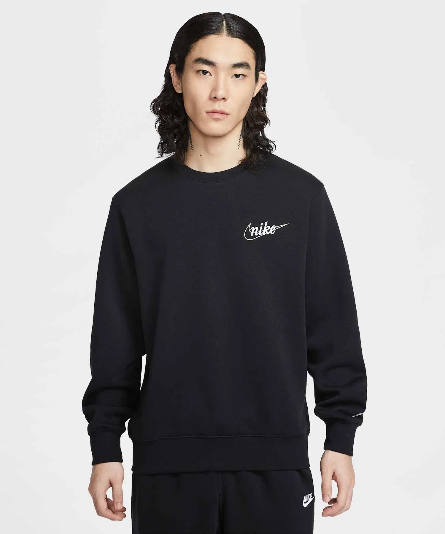 Мужская флисовая толстовка с круглым вырезом Nike Sportswear Club IF0680-010, черная. — фото 2