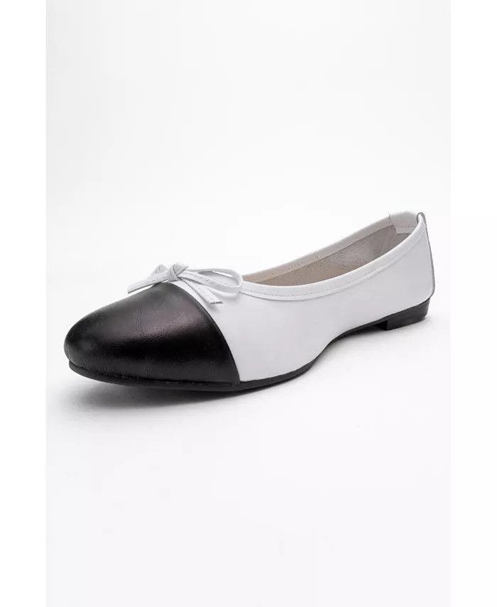 Балетки Rayne Cap Toe из кожи с мыском (женские) Forever & Always Shoes, белый — фото 3