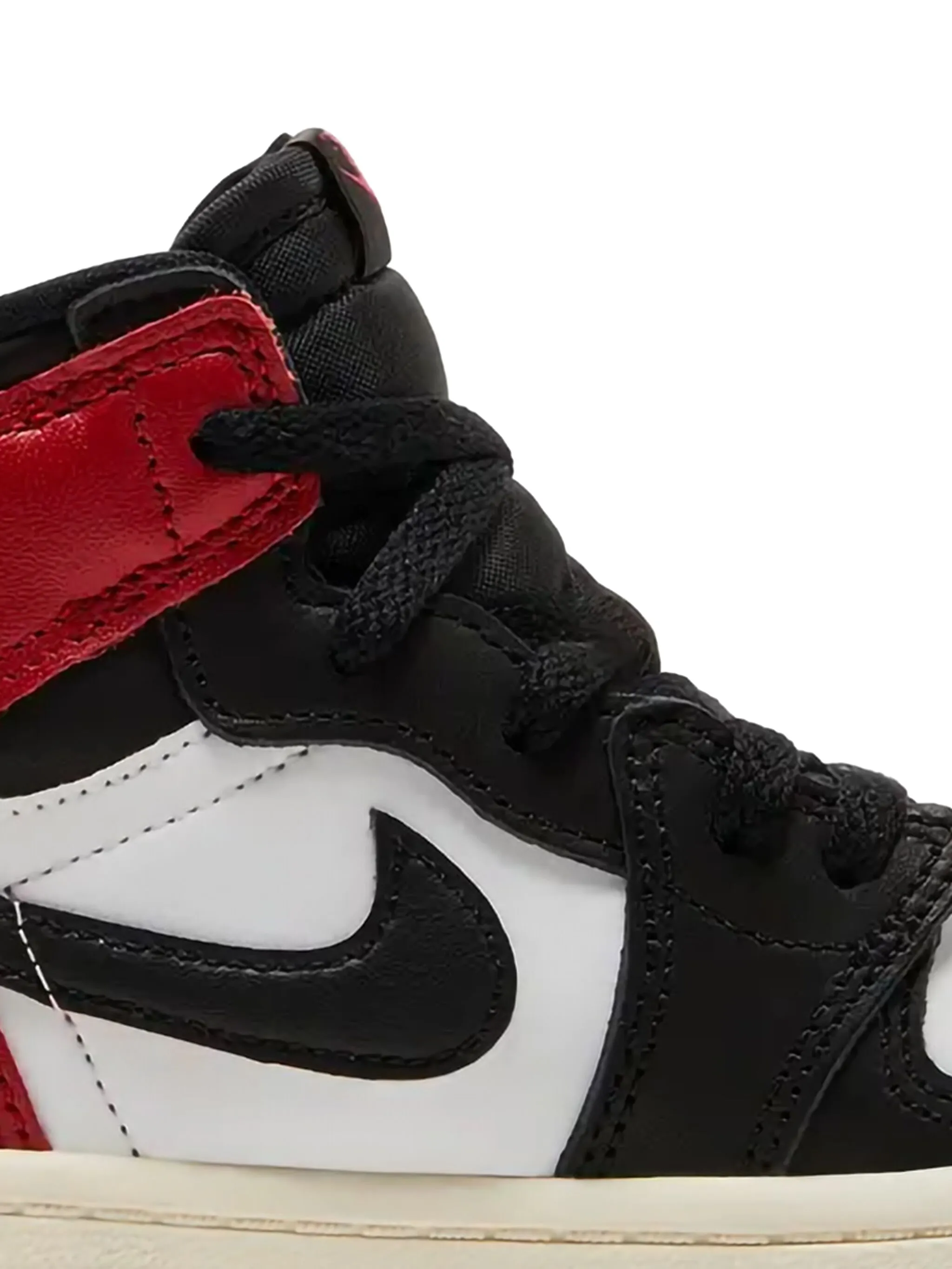 Кроссовки Jordan 1 Retro OG Black/Varsity Red/White Jordan Kids, черный — фото 2