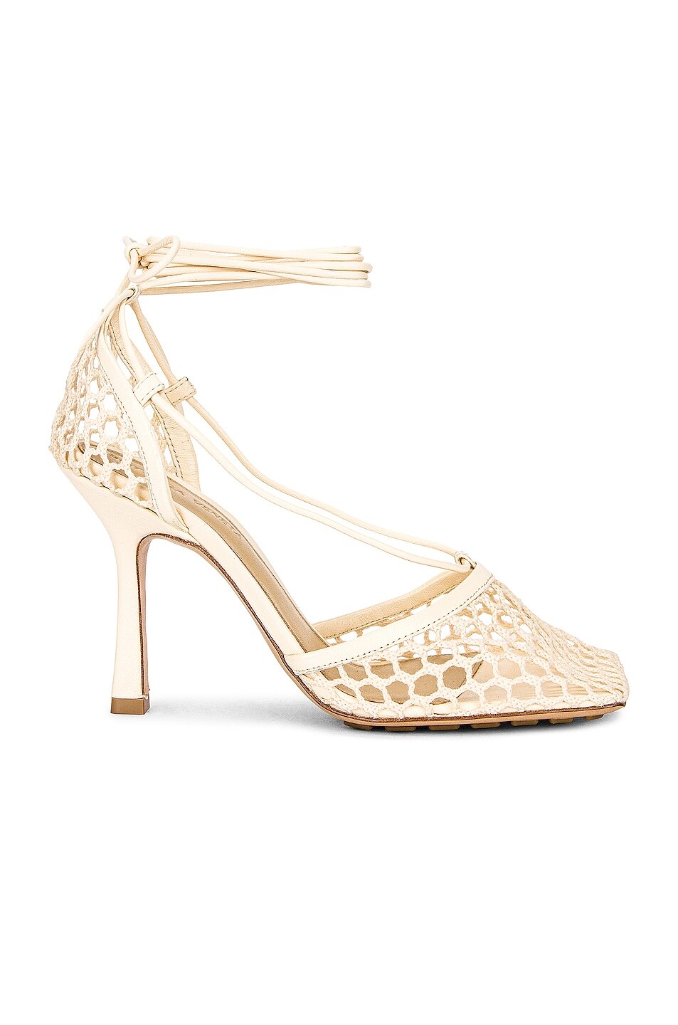 Эластичные сандалии Bottega Veneta, цвет Toile