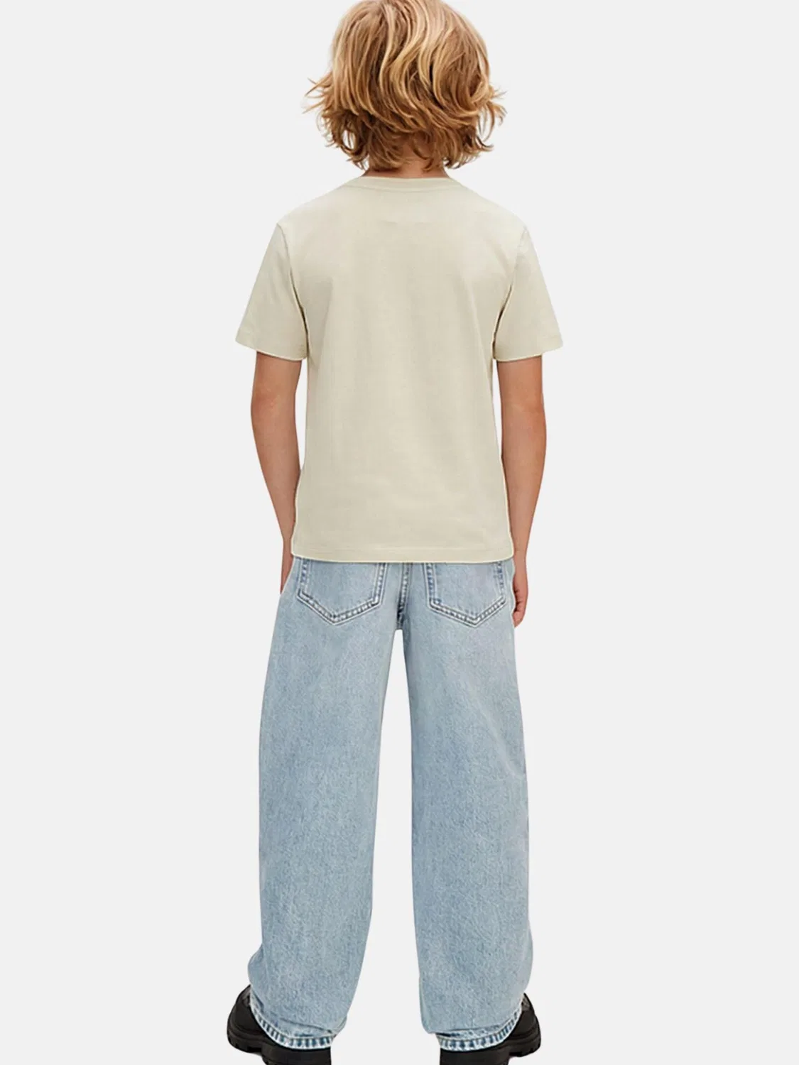 Детская футболка Calvin Klein Kids Jeans бежевого цвета — фото 3