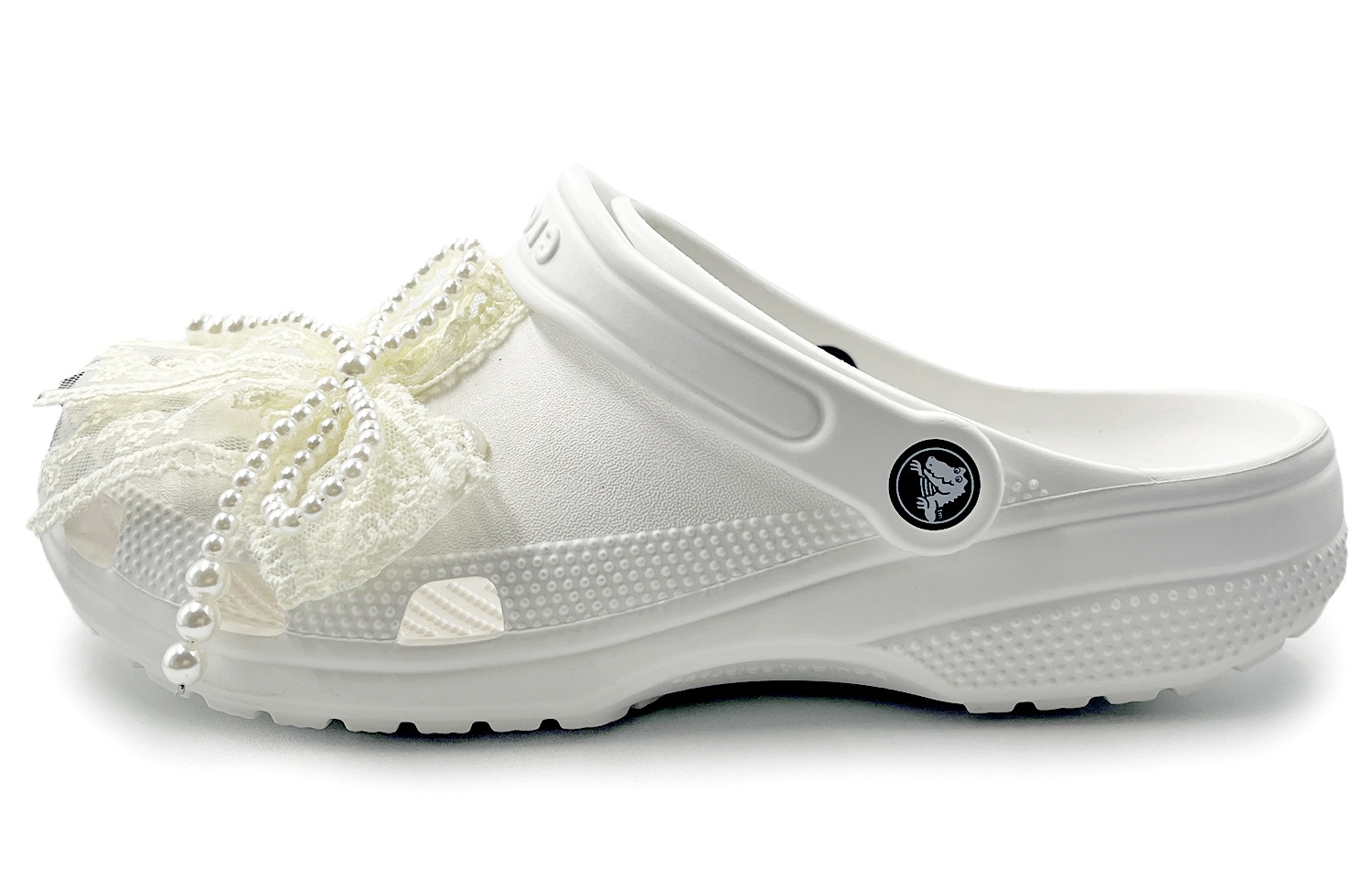 Crocs Классические сабо SIN3A Pearl Girlish Clogs унисекс белого цвета