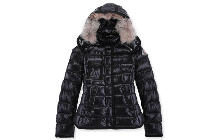 

Пуховик женский черный Moncler