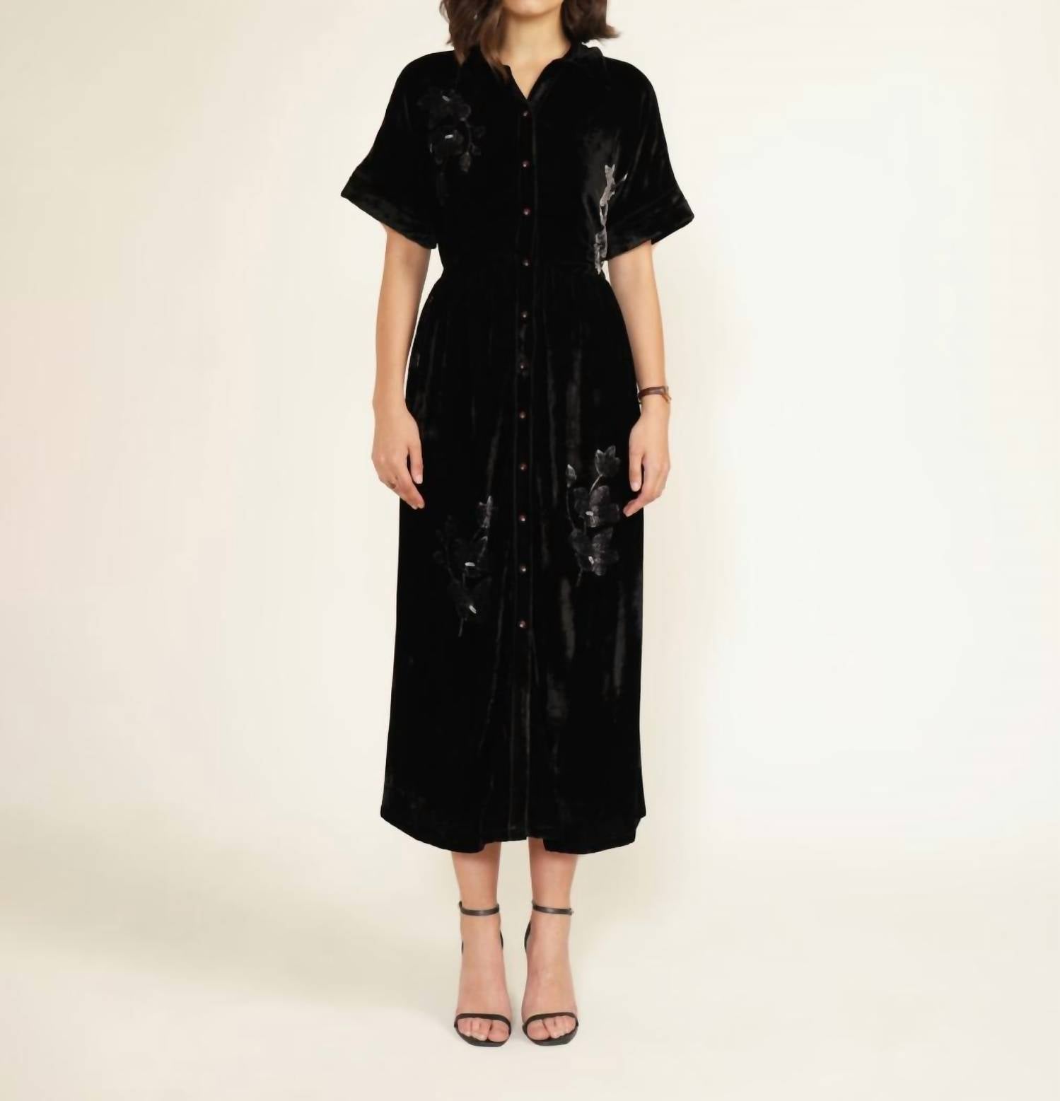 

Платье Bria Velvet черного цвета HOLLY SHAE Design