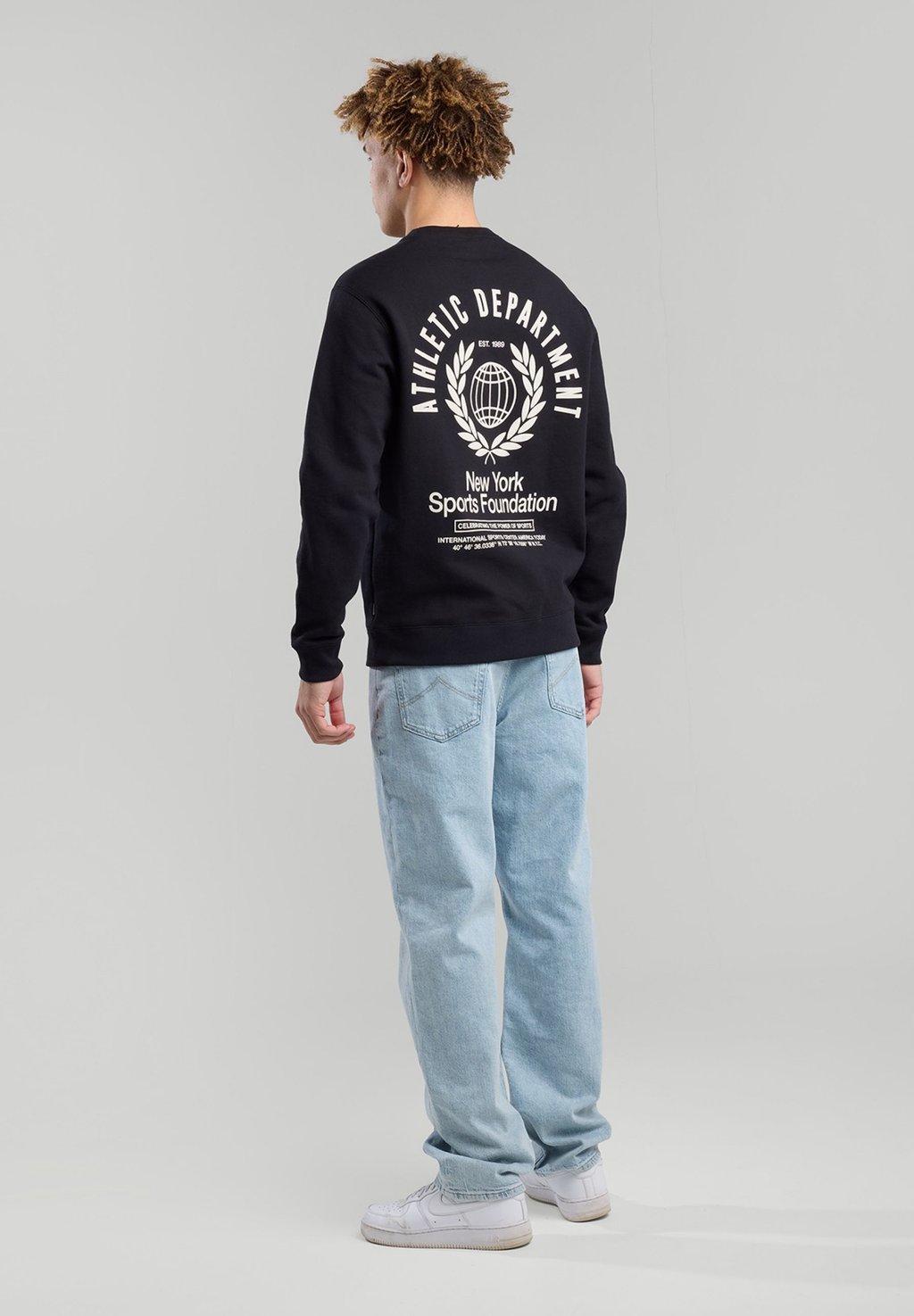

Толстовка STANTON CREW America Today, цвет Washed Black