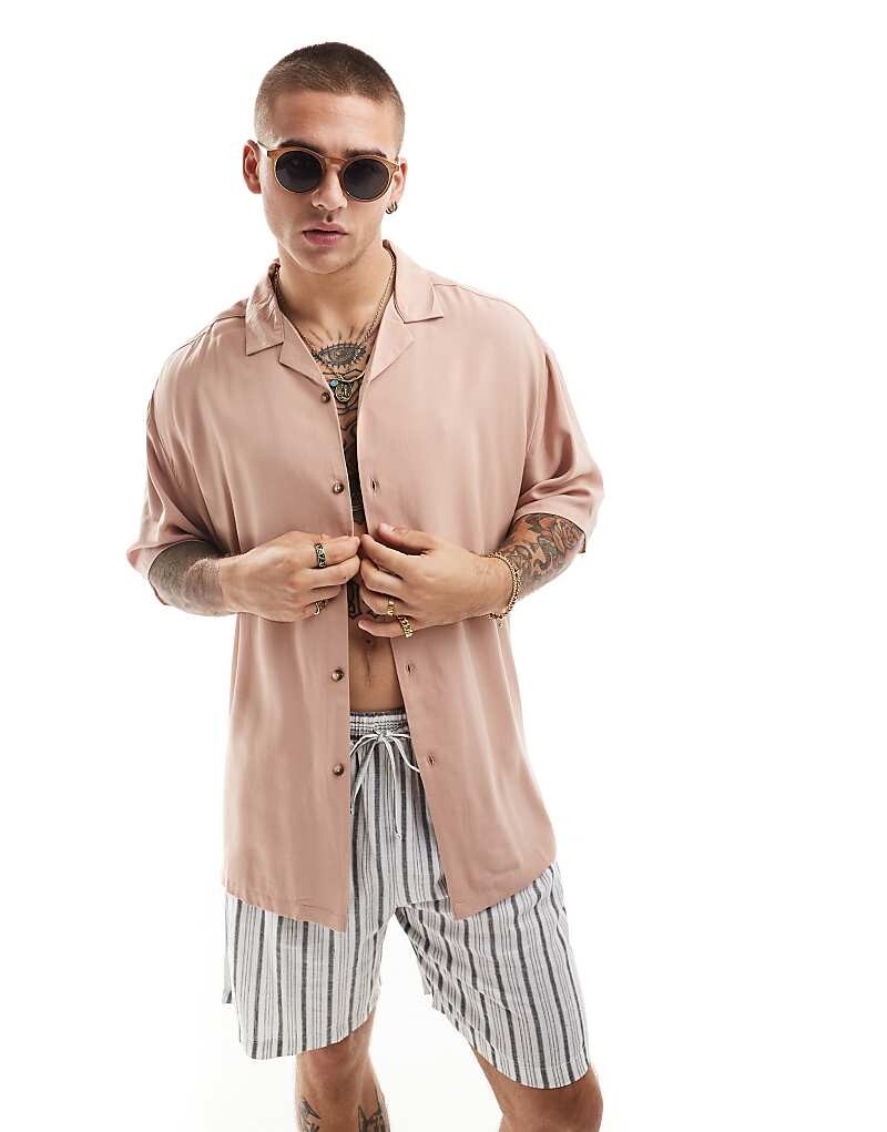 

ASOS DESIGN Рубашка из вискозы в стиле 90-х пыльно-розового цвета с воротником с лацканами и объемным кроем