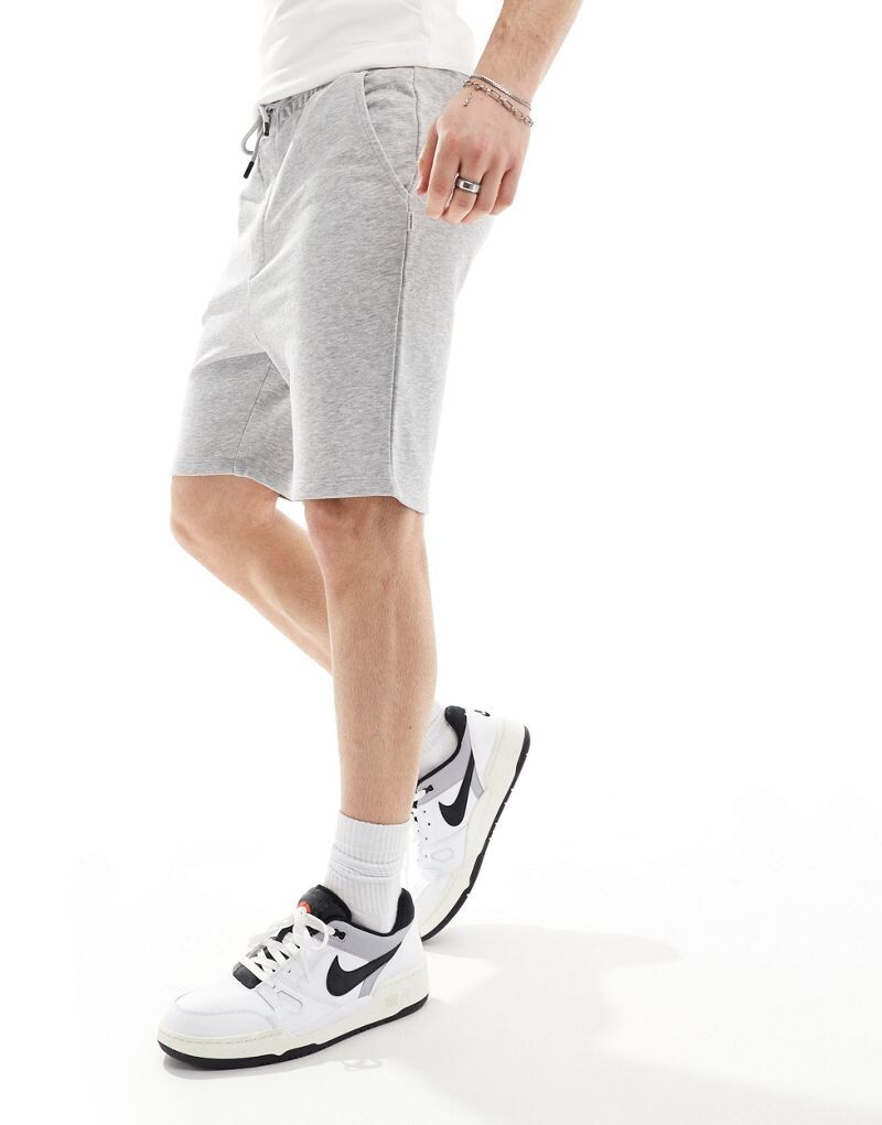 

Серые трикотажные шорты Jack & Jones