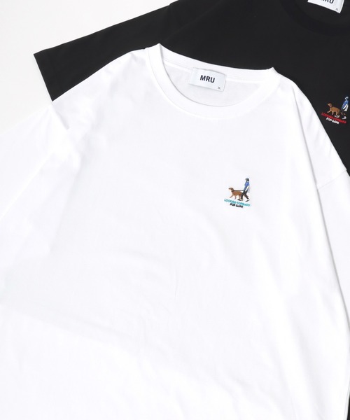 

Футболка с коротким рукавом, с вышивкой MRU, белый