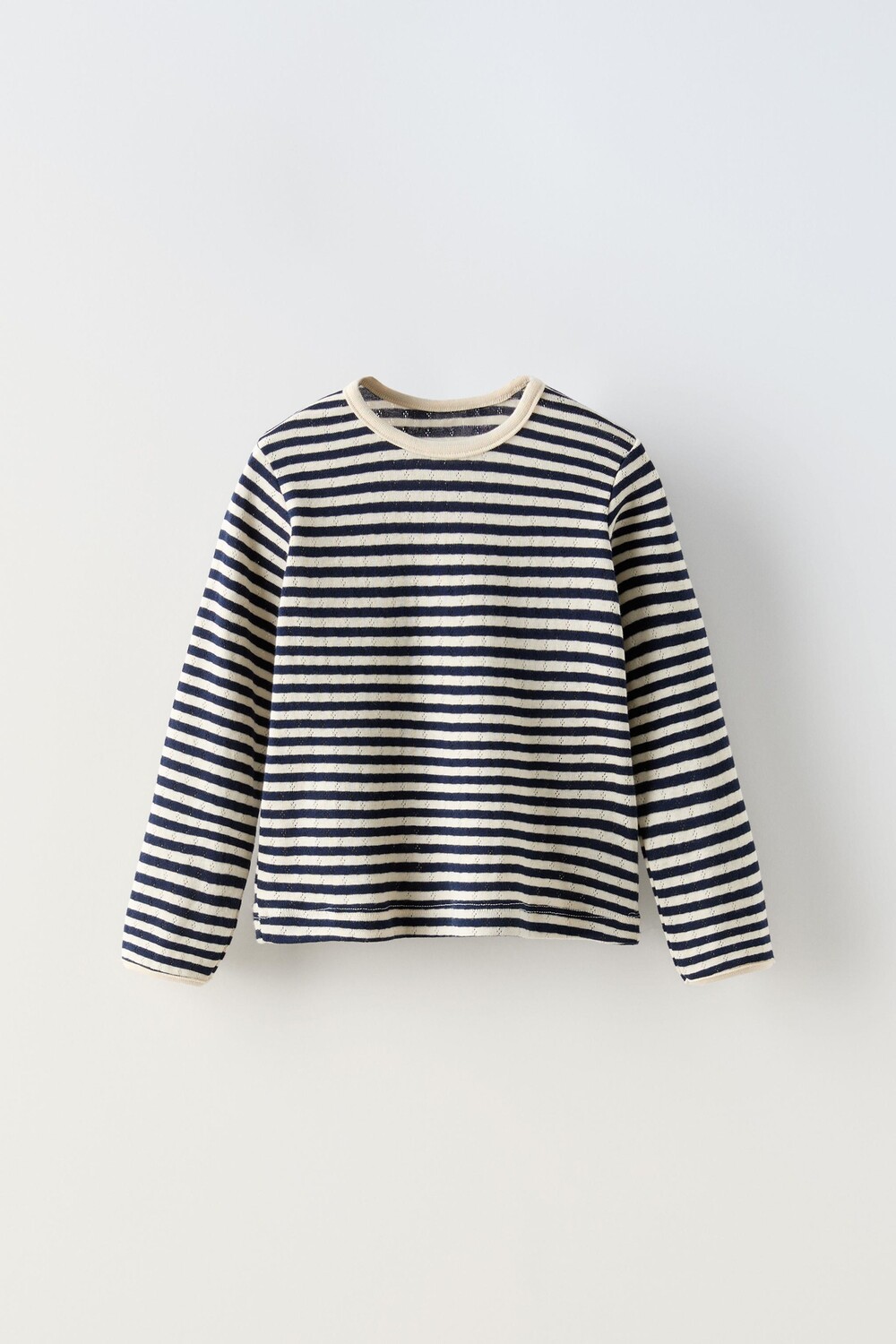 

Контрастная открытая трикотажная футболка ZARA, темно-синий