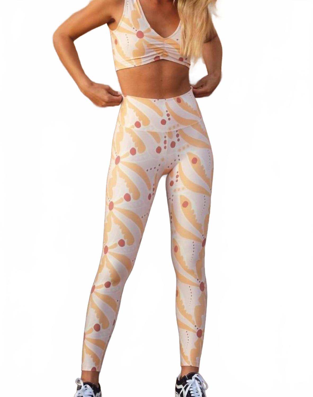 

Леггинсы с широкими полосами в Palmas Montce, Palmas