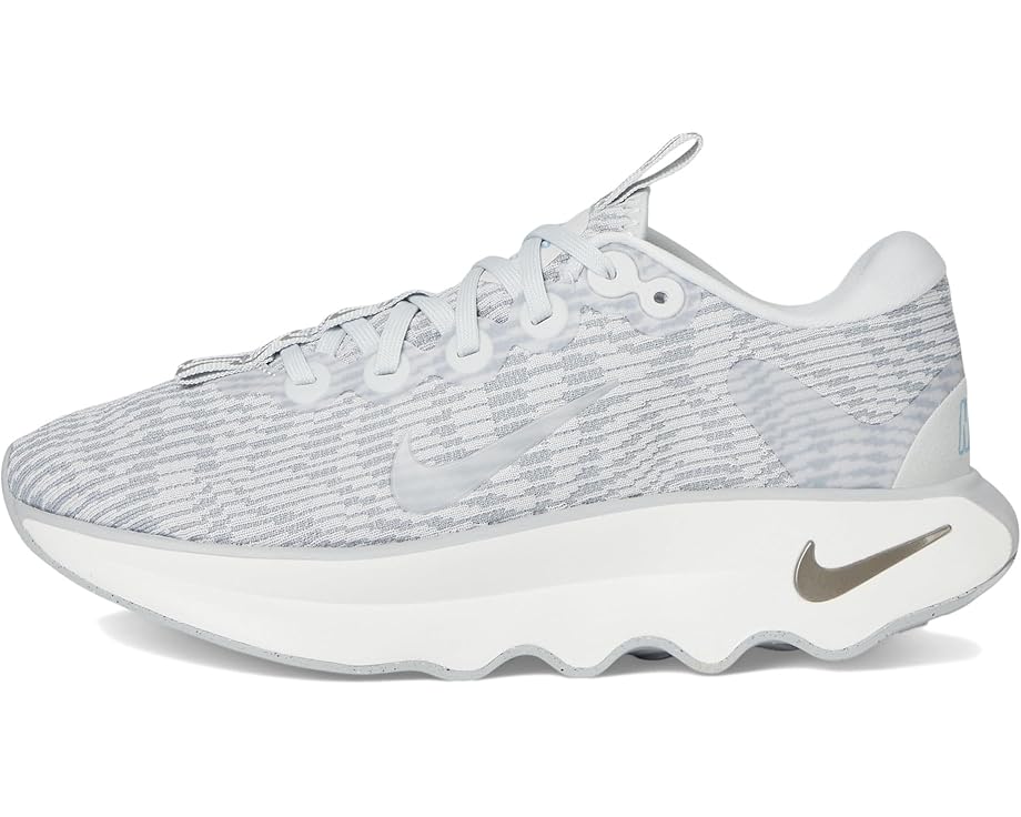 Кроссовки Nike Motiva, цвет Photon Dust/Photon Dust/Light Smoke Grey — фото 4