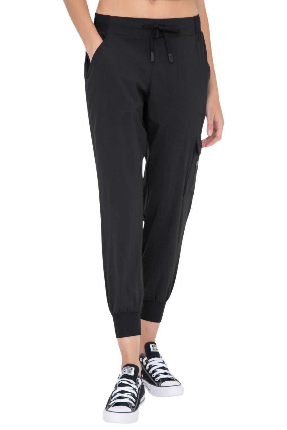 

Черные высокие джоггеры-капри с карманами Mono b