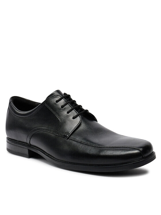 

Полуботинки Clarks, черный