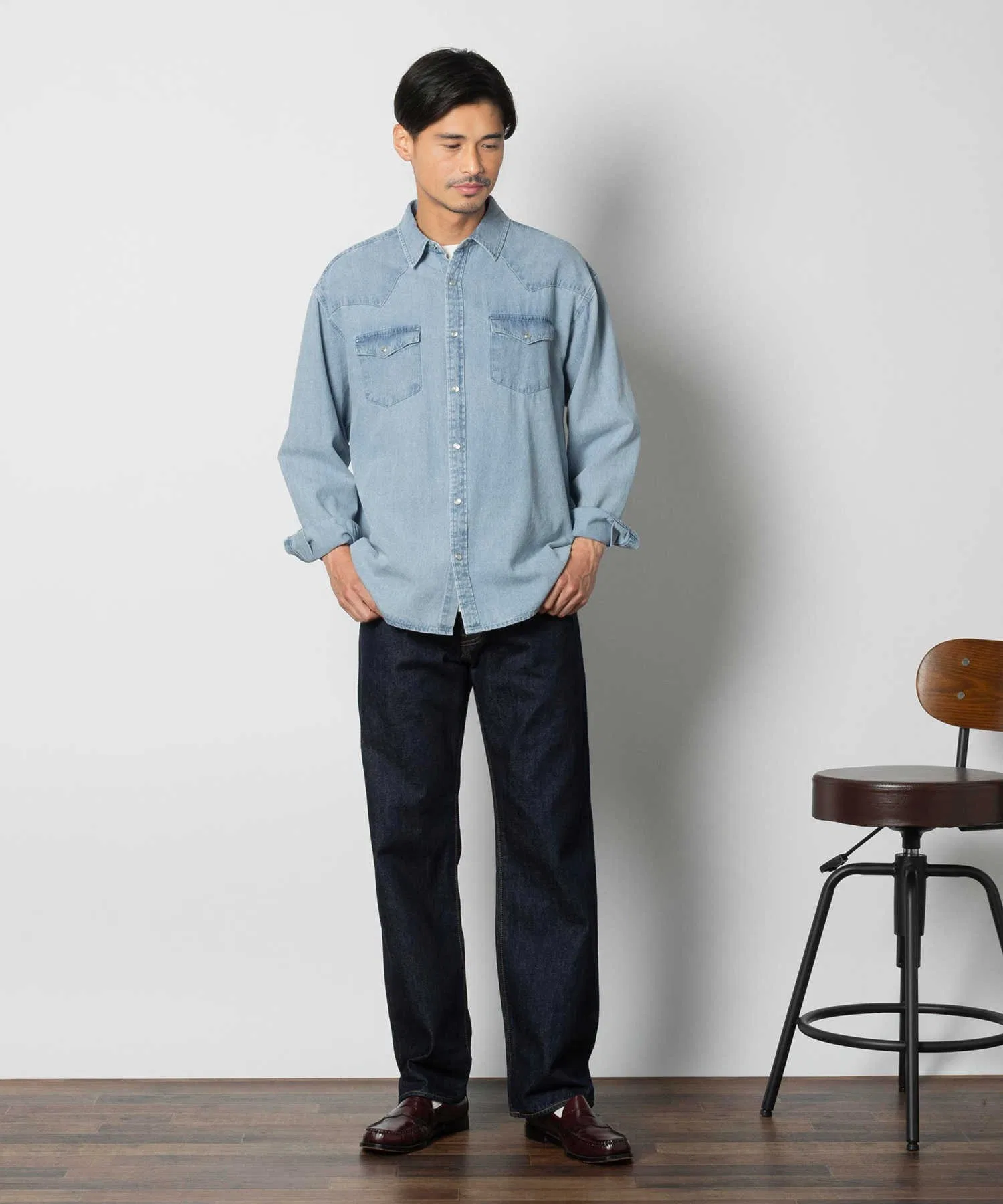 【Levi's】"555" Свободные прямые джинсы — фото 2