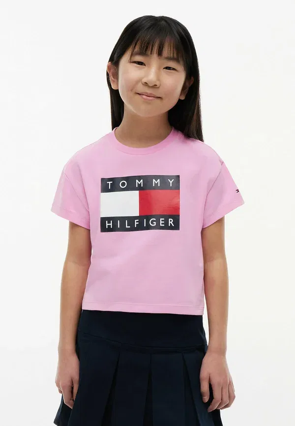 Футболка Heritage flag t-shirt ss print t-shirt Tommy Hilfiger, розовая маргаритка — фото 2