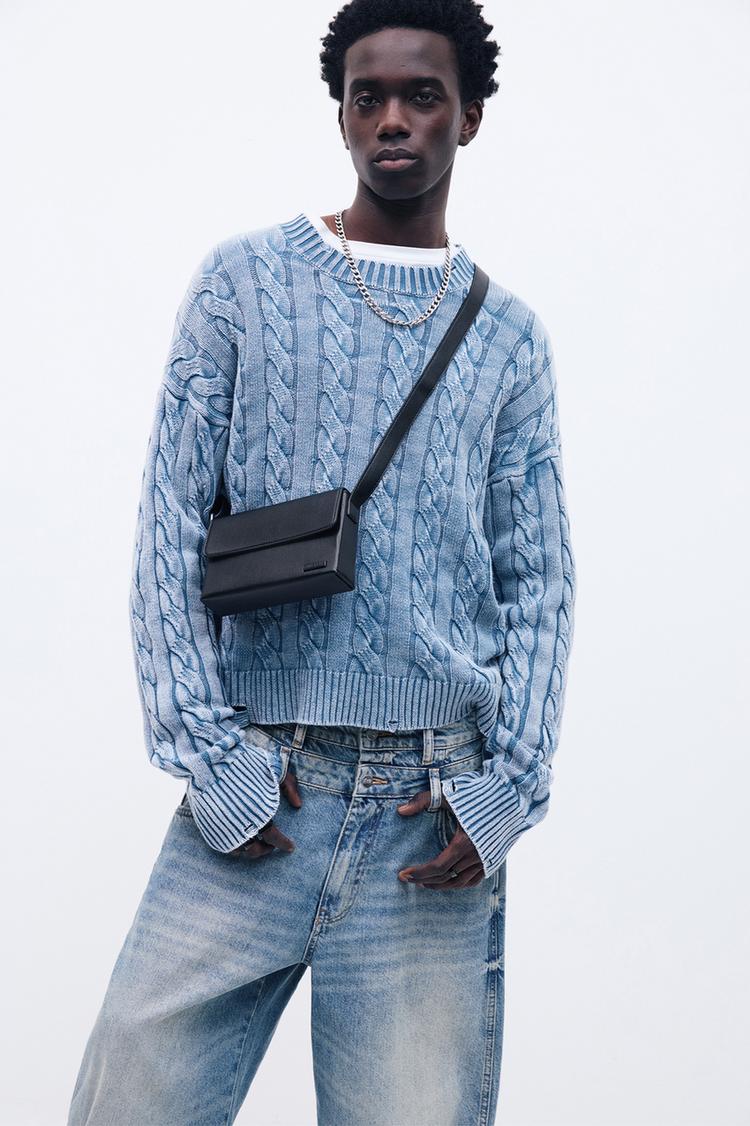 

Сумка через плечо с клапаном Pull And Bear, черный